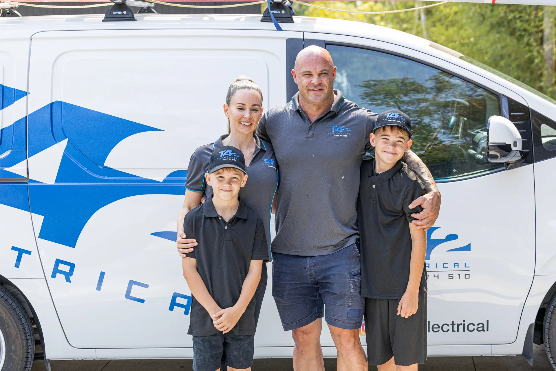 The local family-run team behind Family Electrician Elanora